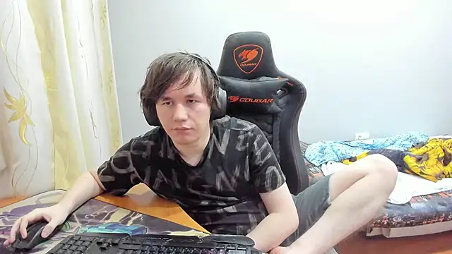 iliaskrislove online show from September 27, 4:27 pm