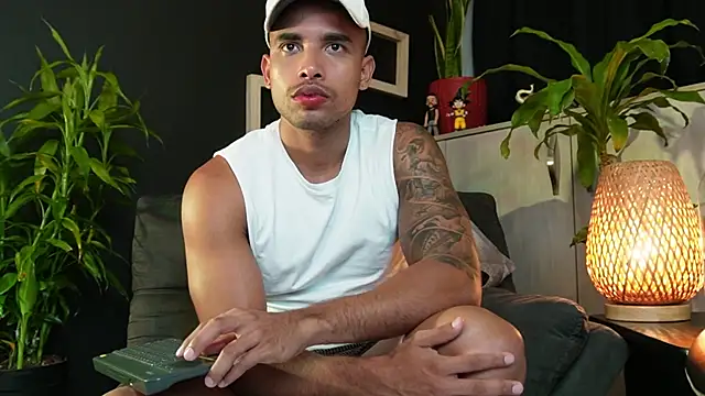 LincomAmith online show from April 8, 4:13 am