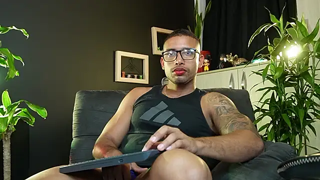 LincomAmith online show from March 24, 4:17 am