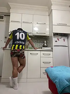 Robin45tr online show from February 10, 8:13 pm