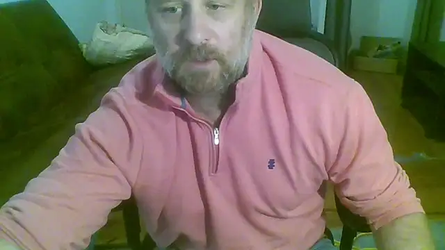 poundyouout69 online show from May 13, 9:01 pm