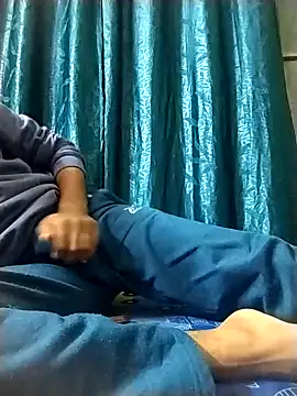 Snapshot of ALWAYSHORNYDADDY chatting on January 30, 7:59 pm ALWAYSHORNYDADDY online show from January 30, 7:59 pm