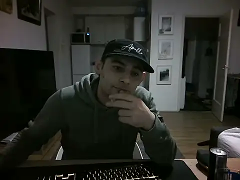 mihaimichael online show from April 19, 7:27 pm