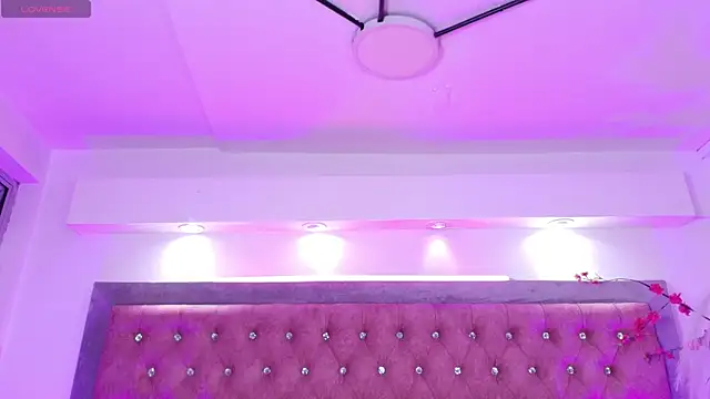 Tayzon Foxxx online show from November 21, 12:59 pm