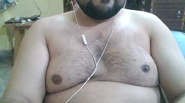 ARYANAVAILABLE online show from February 13, 9:39 pm