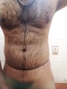 Snapshot of hairy_gun chatting on September 23, 5:51 am hairy gun online show from September 23, 5:51 am