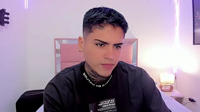 mad maxxx2 online show from February 2, 1:41 pm