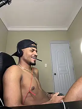 eljunior01 online show from March 13, 3:52 pm