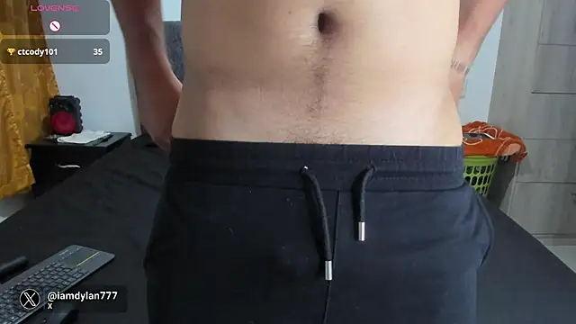 Iamdylan777 online show from January 10, 1:21 am