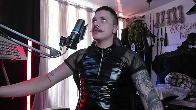 allanhurtss online show from January 21, 6:11 pm