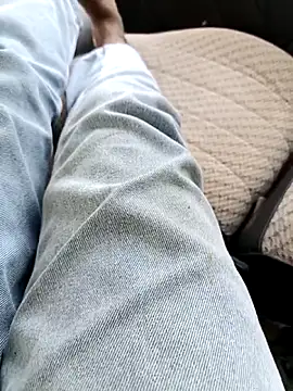 fullyhardy online show from November 2, 6:06 am