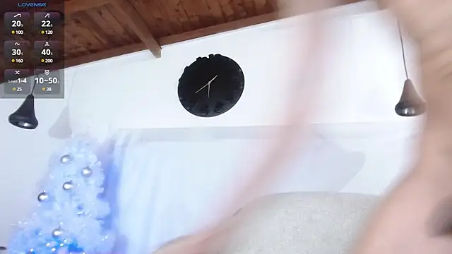 BIGZEHUZ online show from December 4, 7:45 pm