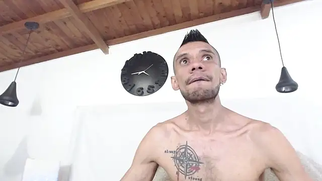 BIGZEHUZ online show from February 3, 2:03 am