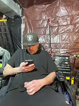 joeycbigcock online show from January 25, 3:09 am