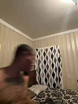 KingDerRico online show from March 6, 7:11 pm