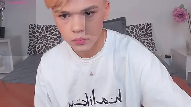 Felix Rey online show from January 31, 3:44 pm