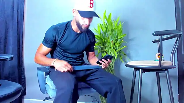 Damian 022 online show from September 24, 1:53 pm