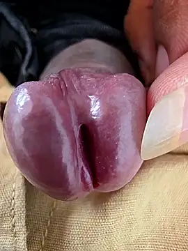 Denialdevid90 online show from June 14, 12:07 pm