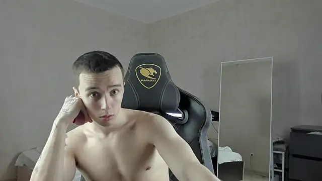 MasonWarholl online show from January 12, 3:03 pm