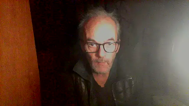 nice6incs online show from November 29, 1:40 am