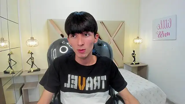 Snapshot of Jake_evans chatting on October 6, 3:55 am Jake evans online show from October 6, 3:55 am