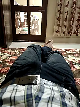 Snapshot of DudeBoyBad chatting on March 8, 10:39 am DudeBoyBad online show from March 8, 10:39 am