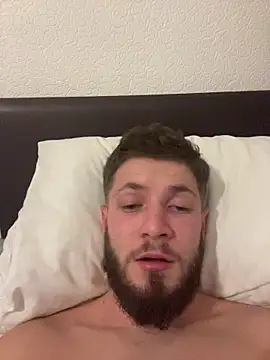 jimmyy  online show from February 8, 10:47 pm