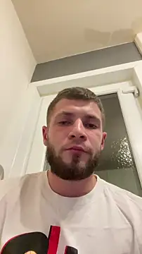 jimmyy  online show from December 21, 7:00 pm