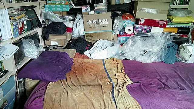 hadeszeuss2 online show from October 8, 1:26 pm