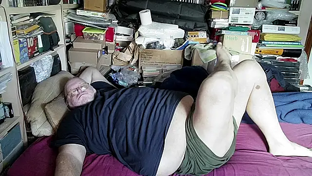 hadeszeuss2 online show from January 27, 2:35 pm