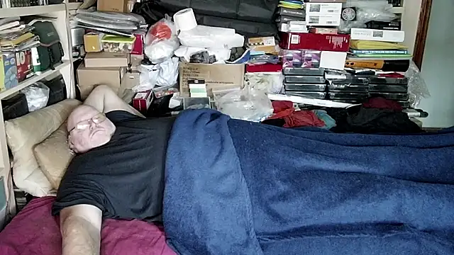 hadeszeuss2 online show from January 17, 2:28 pm