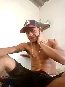 sexylatino22 online show from August 2, 10:19 pm