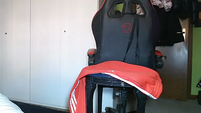 Snapshot of MASTERMONEY chatting on December 16, 11:22 am MASTERMONEY online show from December 16, 11:22 am