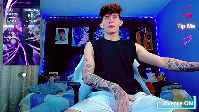 thiagomurphyy online show from December 18, 4:30 am