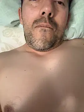 Snapshot of Papilobo12 chatting on September 21, 2:33 am Papilobo12 online show from September 21, 2:33 am