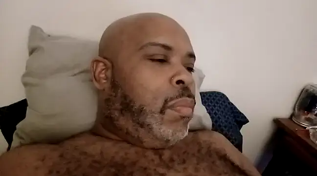 ChiRaqb8 online show from March 11, 1:26 am