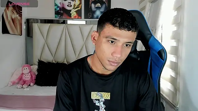 Backsex boy online show from December 28, 2:54 pm