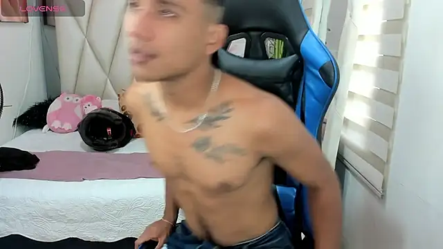 Backsex boy online show from January 28, 3:14 pm