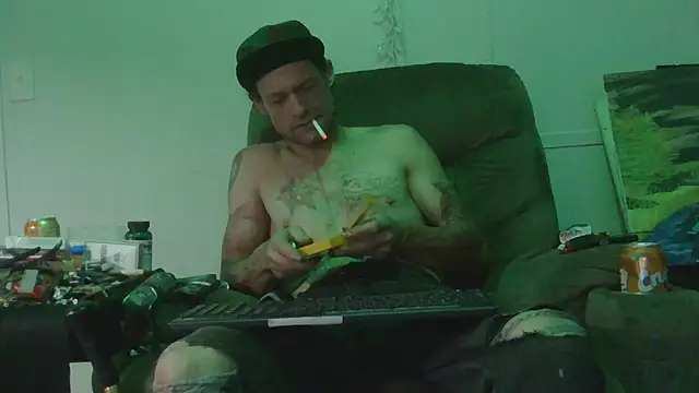 Snapshot of TheOneYouLove69 chatting on March 7, 5:07 am TheOneYouLove69 online show from March 7, 5:07 am