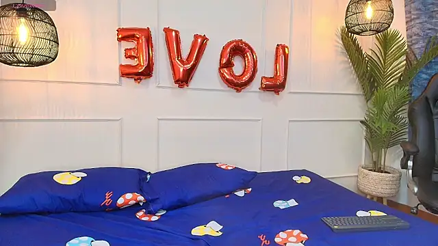 luandy online show from September 30, 7:50 pm