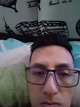 alexmoragomez online show from July 27, 5:53 pm