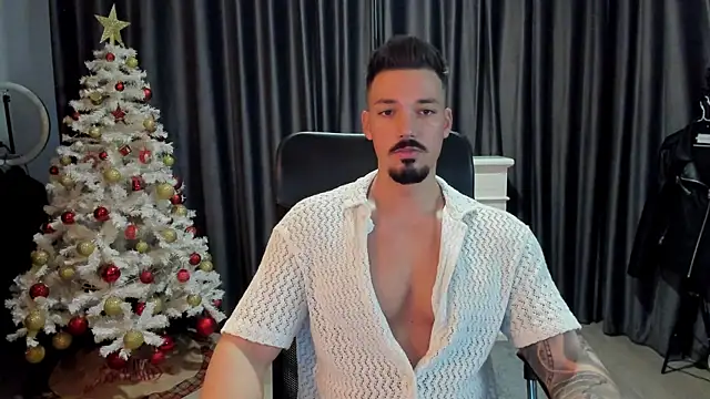 HaydenSpearss online show from December 8, 7:47 am