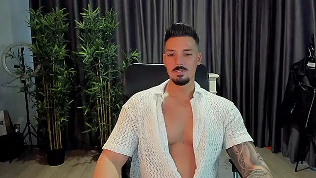 HaydenSpearss online show from February 7, 1:01 pm