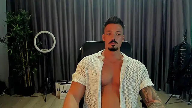 HaydenSpearss online show from June 3, 12:29 pm