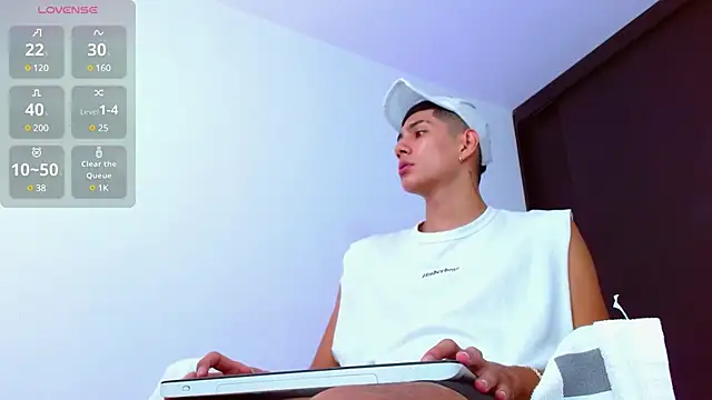 Valerio 20 online show from February 22, 8:26 pm