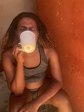 Moorella1 online show from February 6, 9:28 am