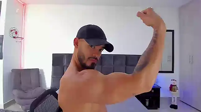 Alexander Martines online show from December 22, 7:52 pm