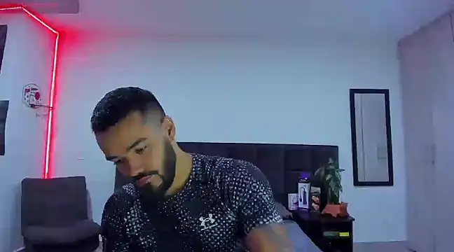 Alexander Martines online show from February 28, 11:23 pm