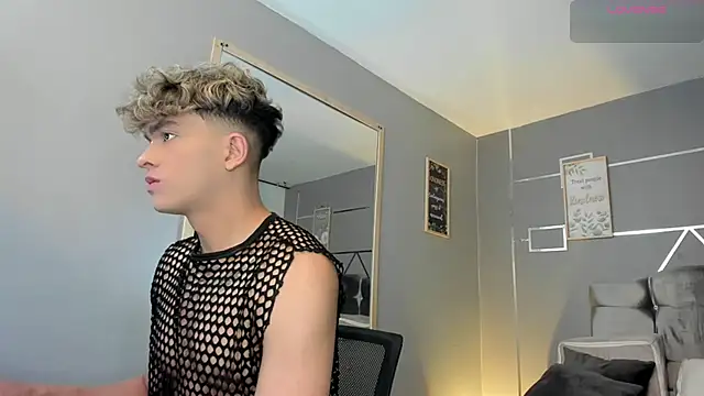 ANDRIUS 24 online show from February 3, 1:19 pm