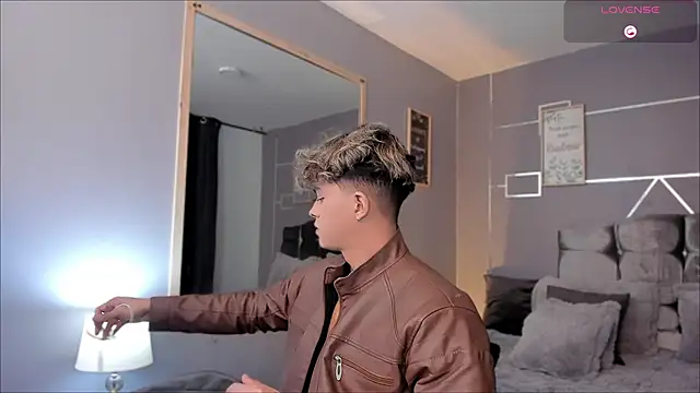 ANDRIUS 24 online show from February 8, 1:22 pm